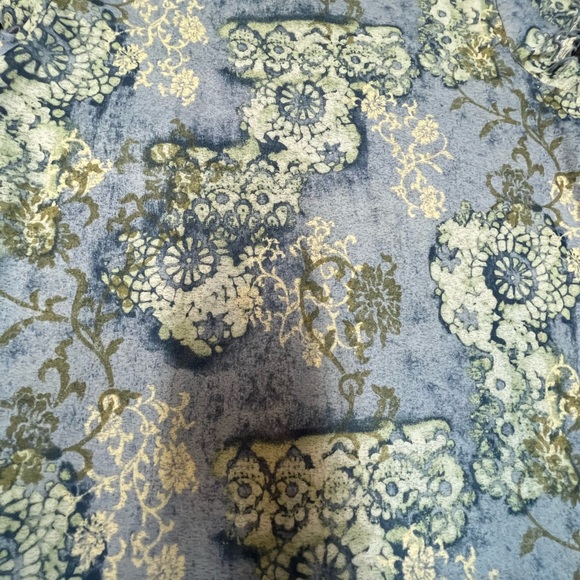 Ladies TeeCo Pullover Size M 100% polyester light blue print - Picture 10 of 16